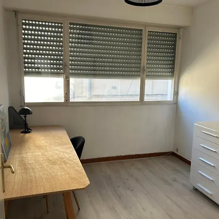 Plein Centre 180m Apartman *